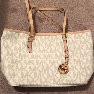 Michael kors tote bag